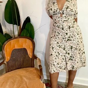 Adorable flower print dress work key hole neckline